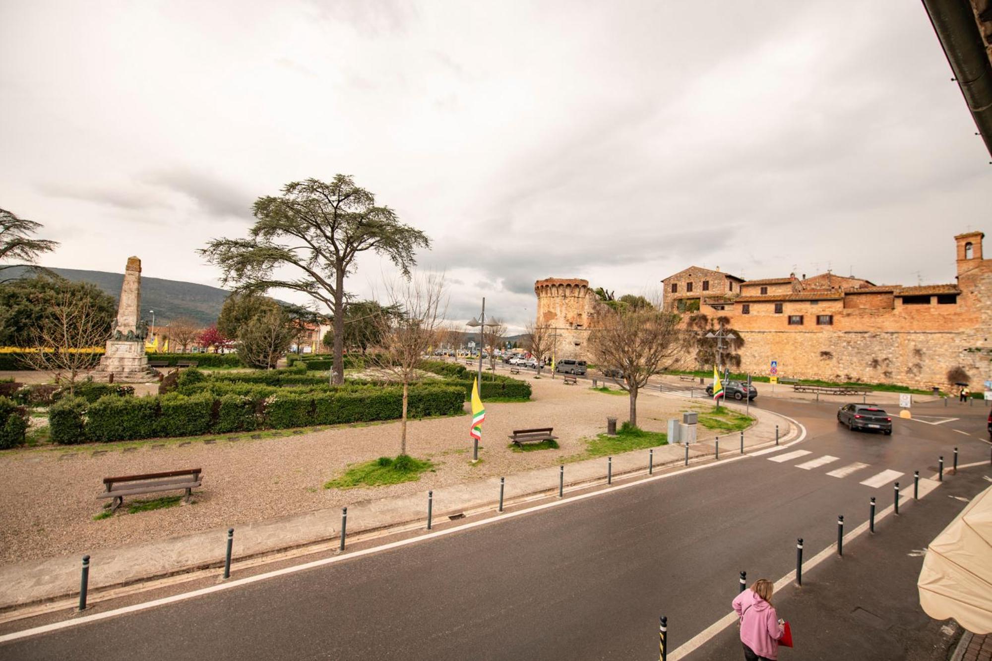 Bellavista Free Parking City Center San Gimignano Dış mekan fotoğraf